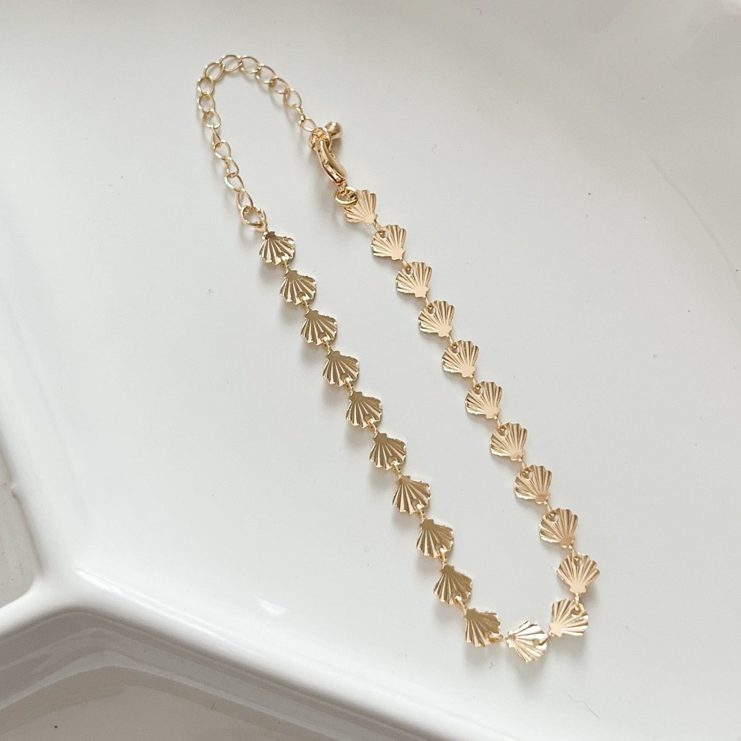 Golden Seashell Bracelet