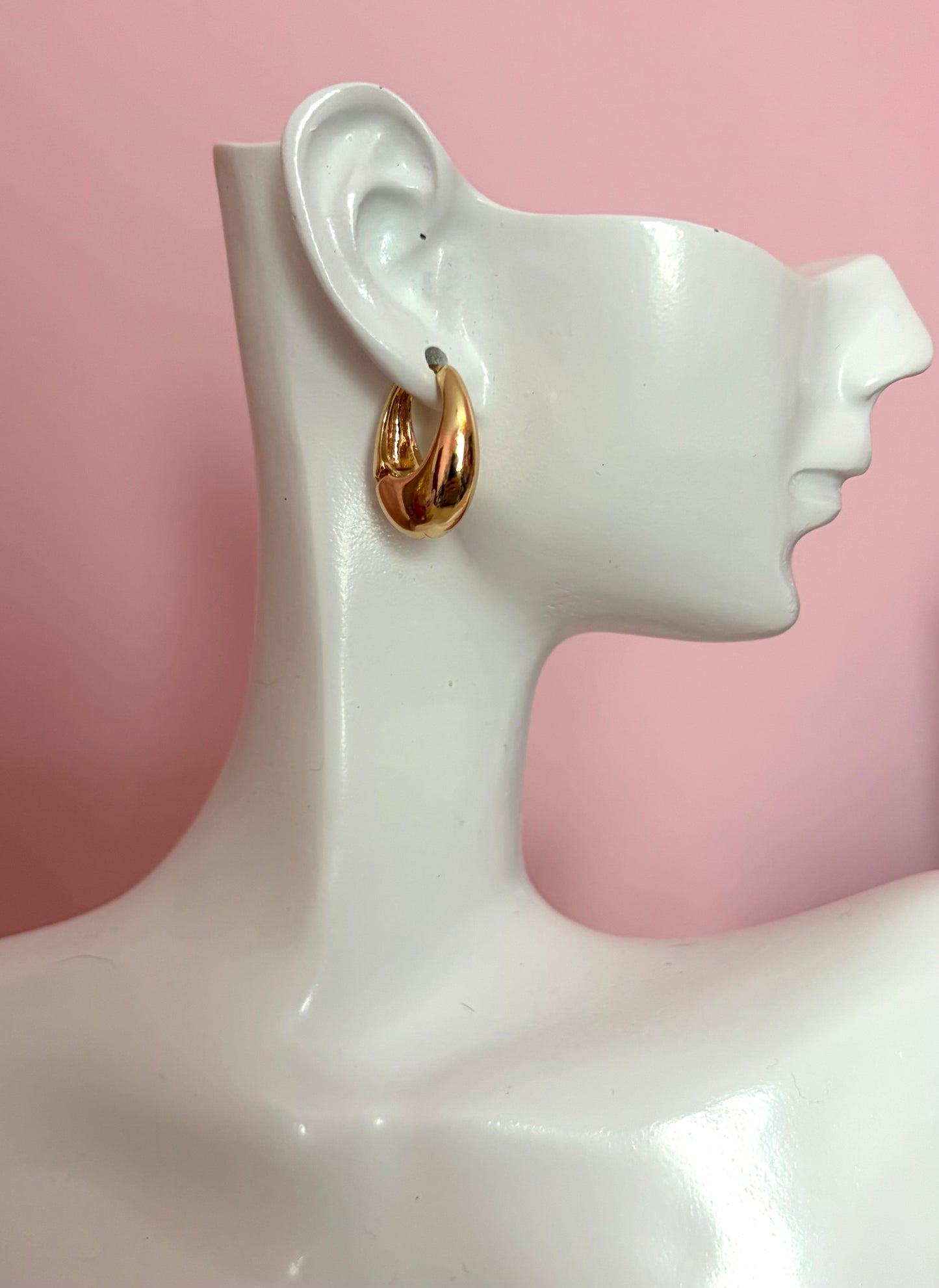 After Glow Gold Hoop Earrings