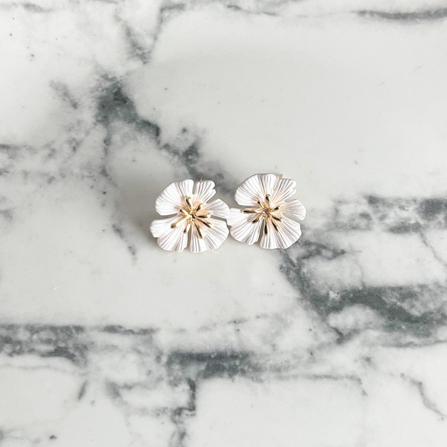 Sunkissed White Flower Stud Earrings